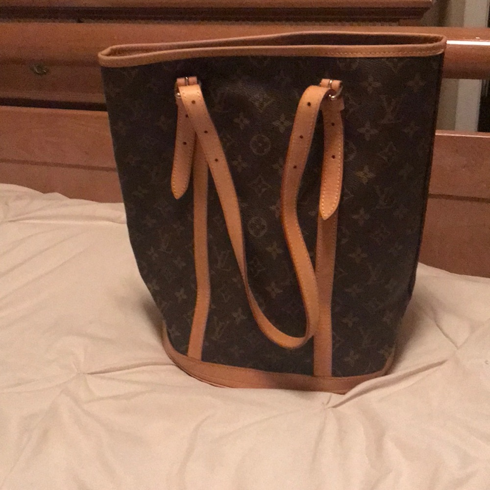 Louie Vuitton small tote